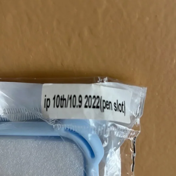 Case for iPad 10th generation for 10.9 inch tablet. - Picture 6 of 7